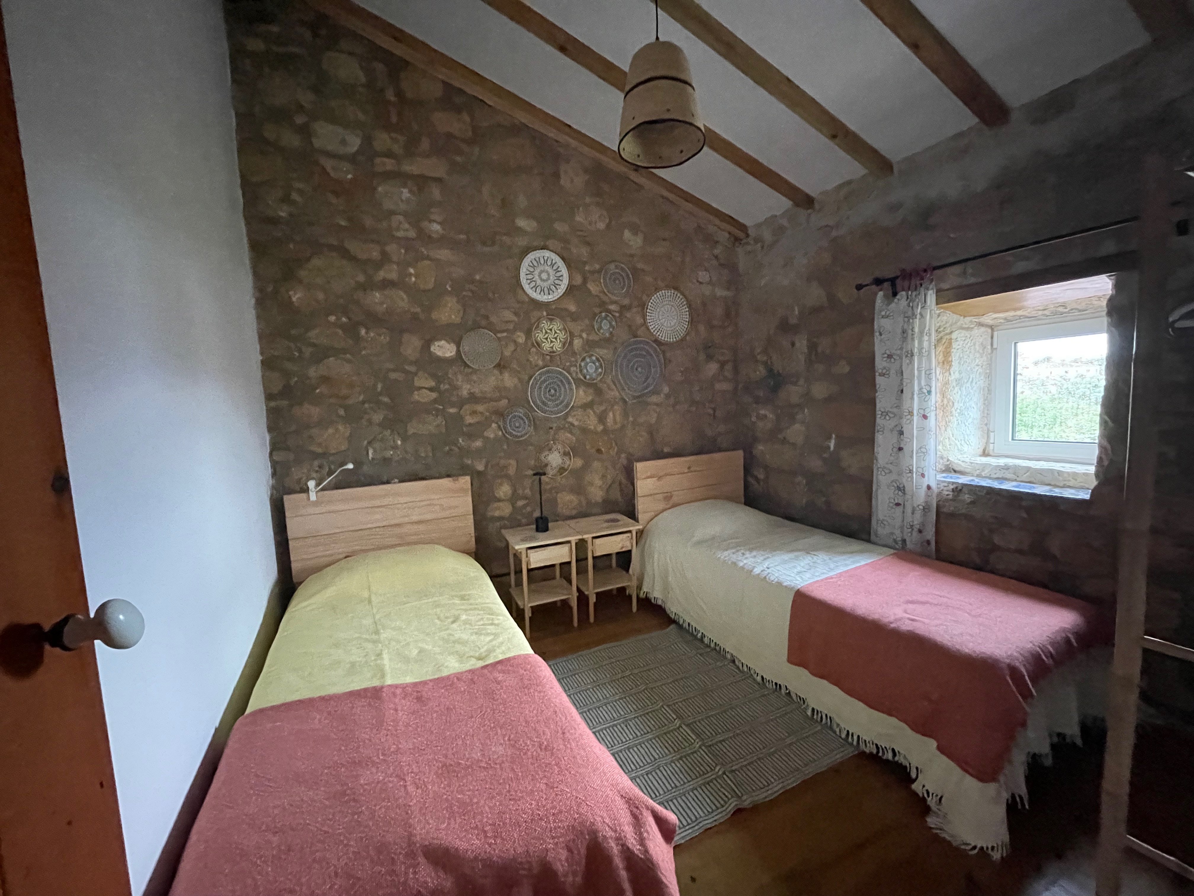 Twin bedroom